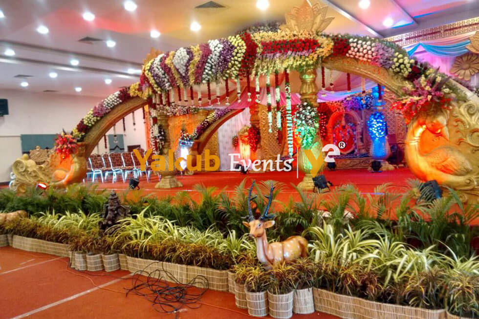 wedding event stage decorations